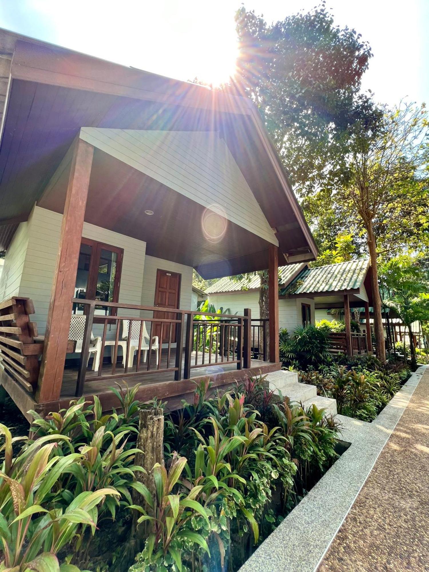Dream Valley Resort, Pantai Tonsai Luaran gambar